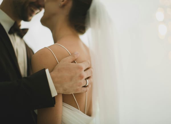 Cloud Dancer Is the Wedding Color We Need Right Now